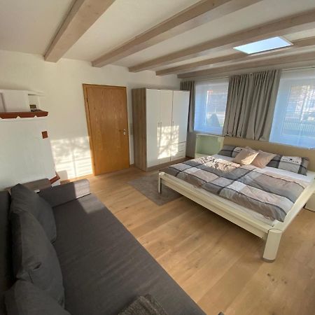 Gaestezimmer Kirchdorf Unteropfingen Extérieur photo