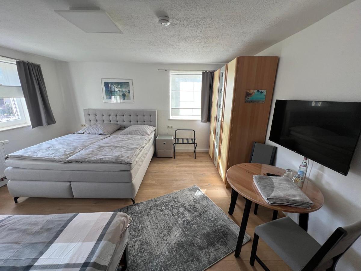 Gaestezimmer Kirchdorf Unteropfingen Extérieur photo