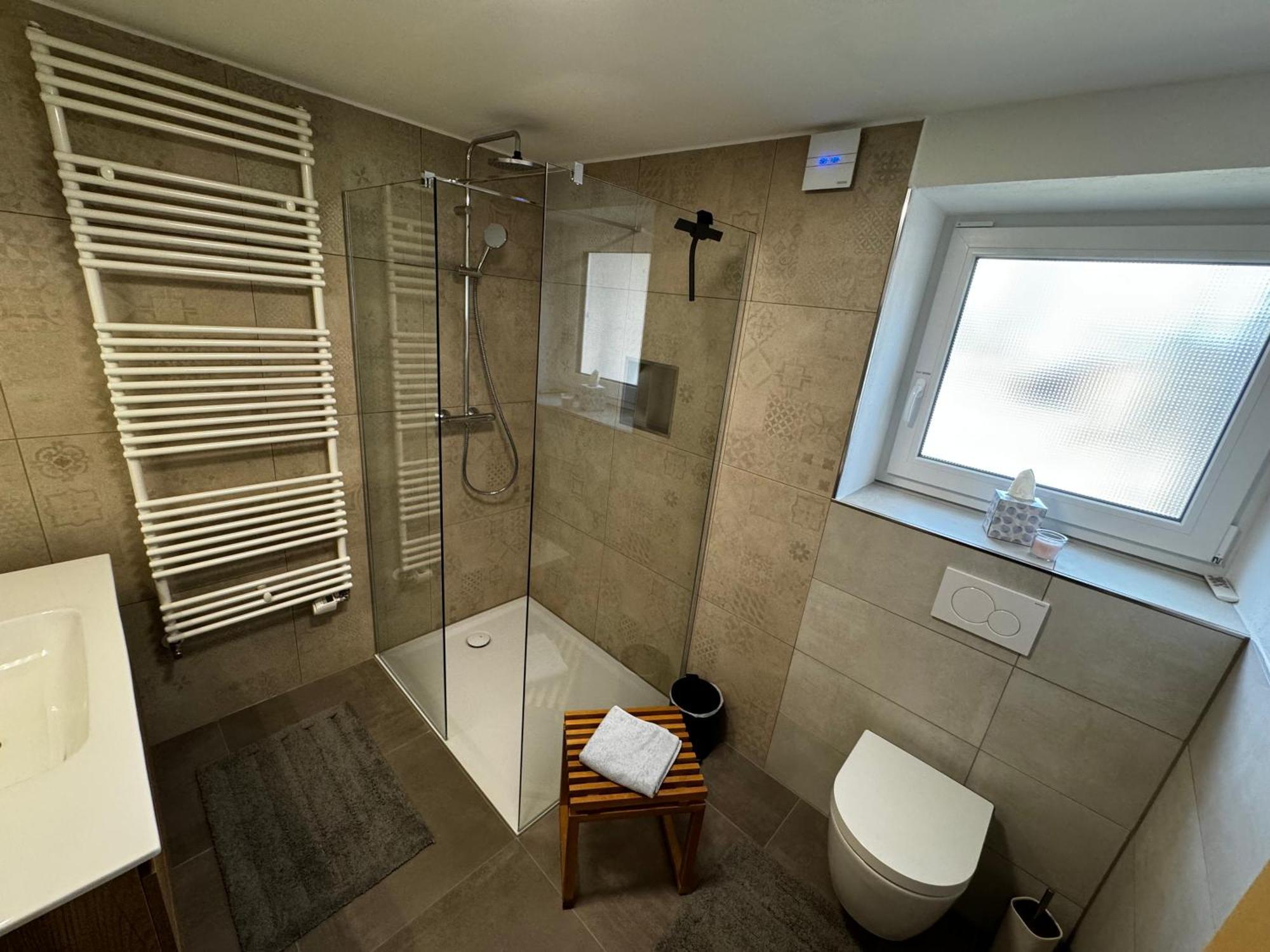 Gaestezimmer Kirchdorf Unteropfingen Extérieur photo